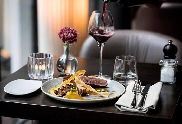 Black Pearl Deluxe Štetín